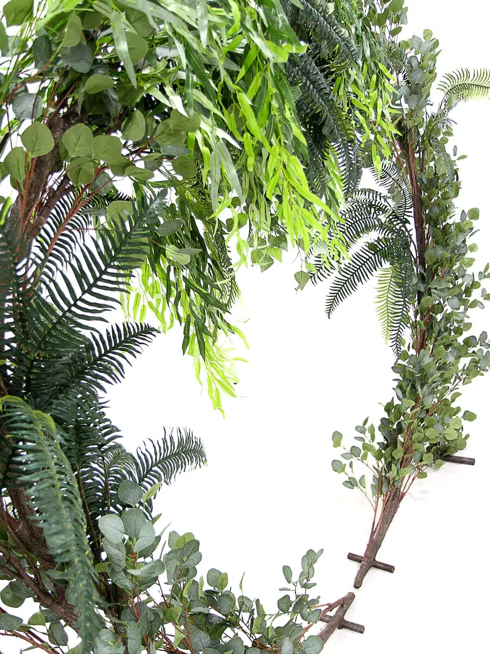 SN7321_Mixed_Green_Foliage_Moon_Gate-(2)_event_prop_hire_optimised