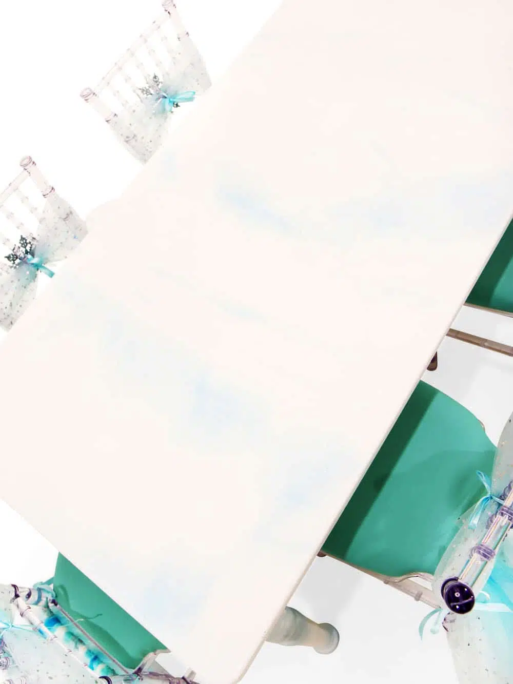 SN8000 _ Frozen-Themed Children_s Table and Frozen-Themed Chairs_event_prop_hire1172