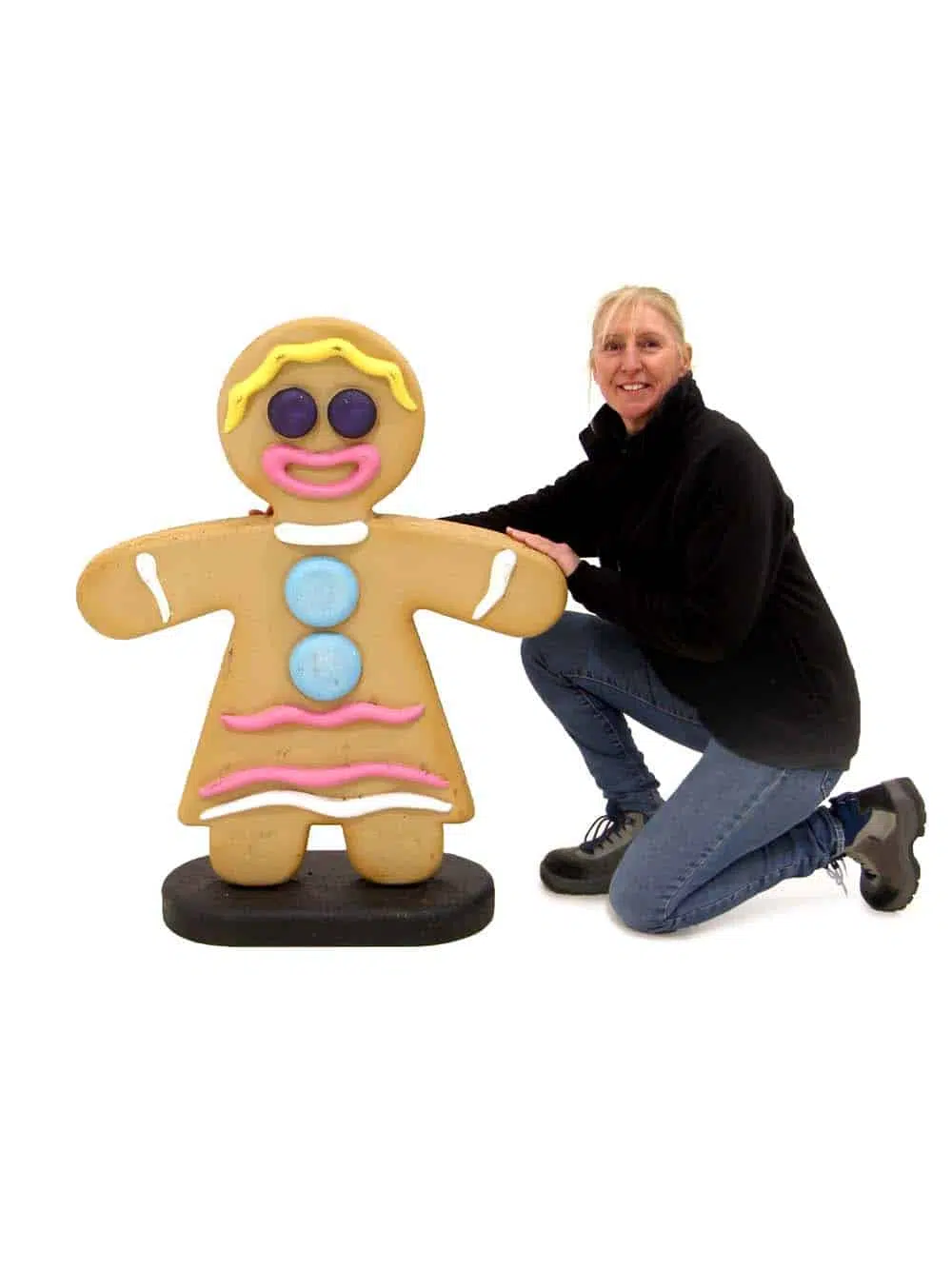 SN8636_Giant Gingerbread Girl_event_prop_hire_EPH_Creative_098_optimised