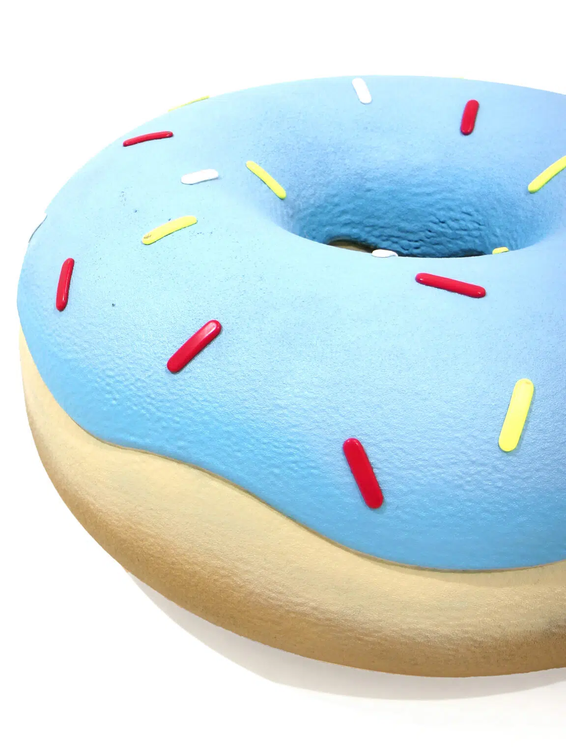 SN8759_Giant Donut Blue_Event_prop_hire_eph_creative_IF_004 copy 2