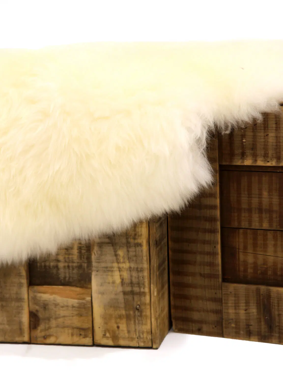 SN8015 White Sheepskin Rug_eph_creative_event_prop_hire_0161 copy