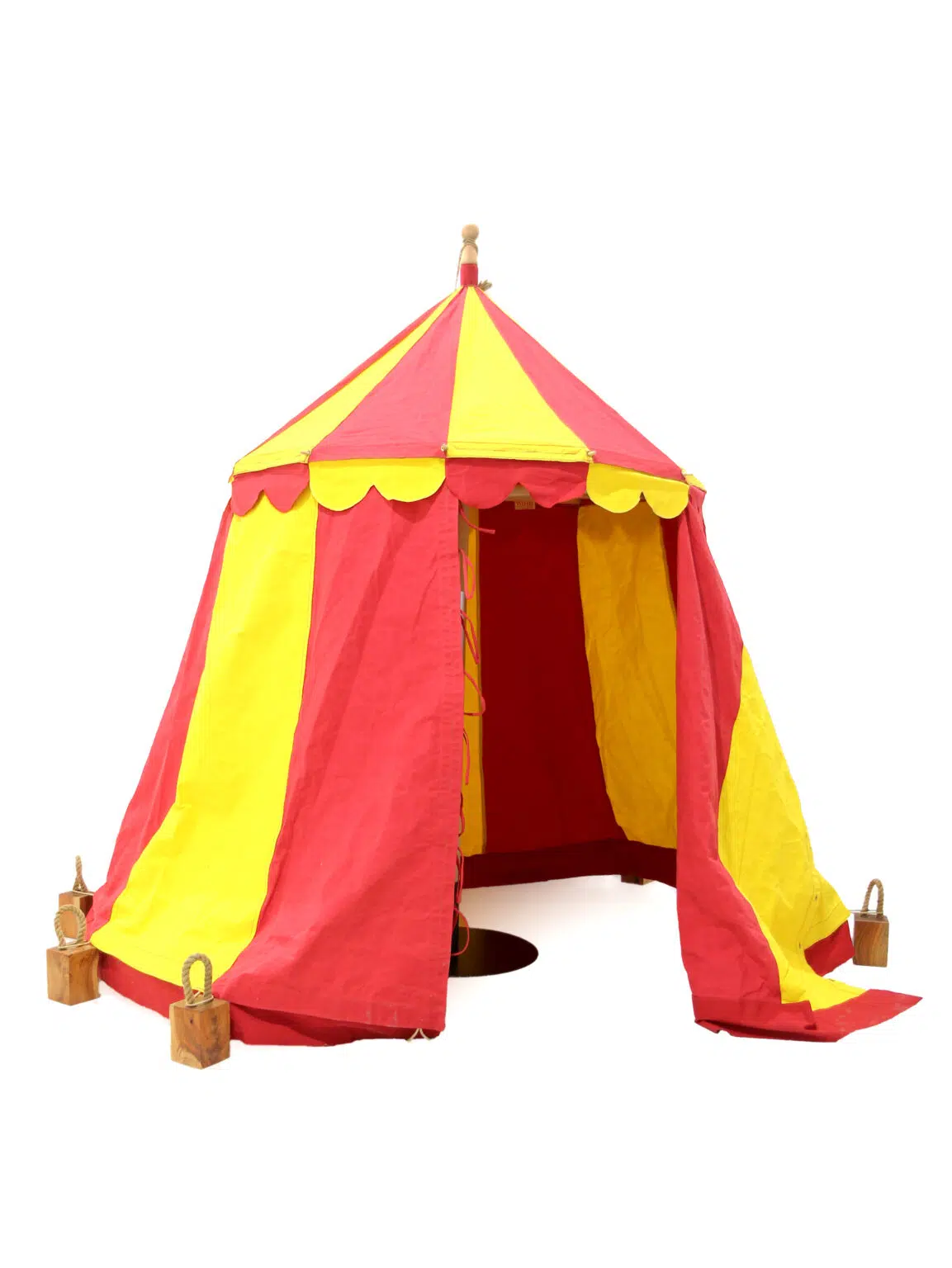 SN8660_Canvas Tent (Red _ Yellow) h3m_event_prop_hire_EPH_Creative_BB_016 copy