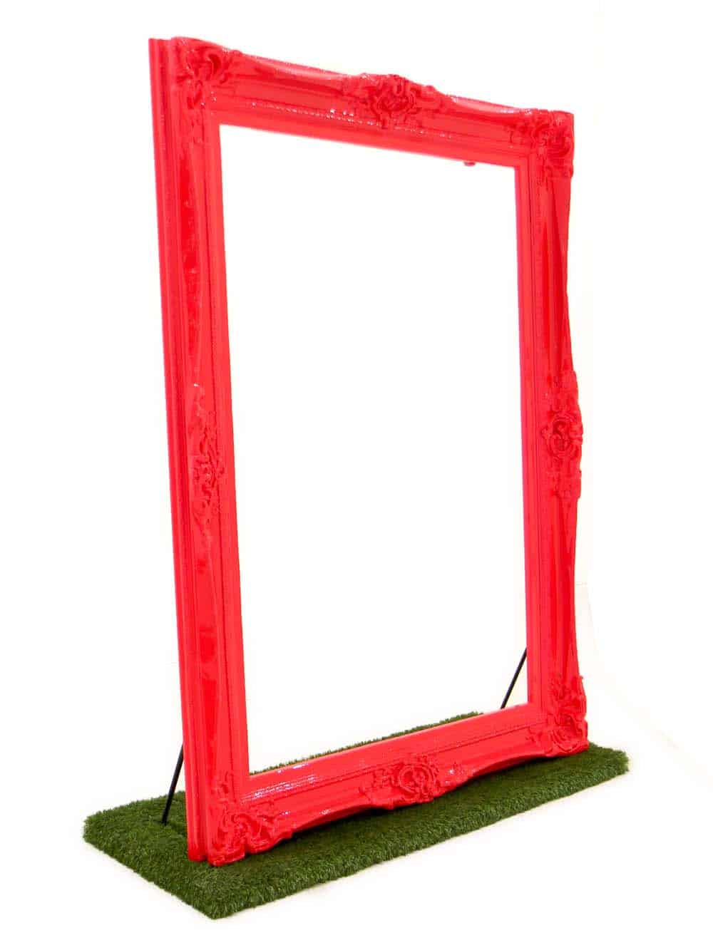 SN9078 SN8964_Giant Neon Pink Frame with Grass Base_event_prop_hire_EPH_Creative_ (28)_optimised