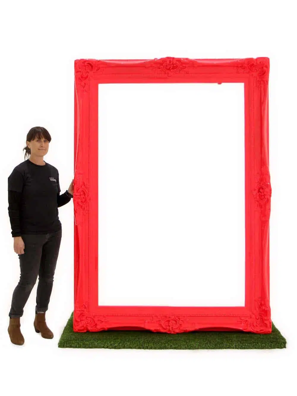 SN9078 SN8964_Giant Neon Pink Frame with Grass Base_event_prop_hire_EPH_Creative_ (31)_optimised