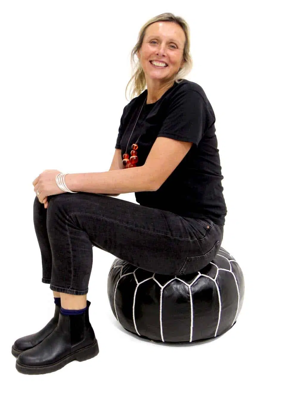 SN9725_Moroccan Leather Pouffe - Black_event_prop_hire_EPH_Creative_6_optimised