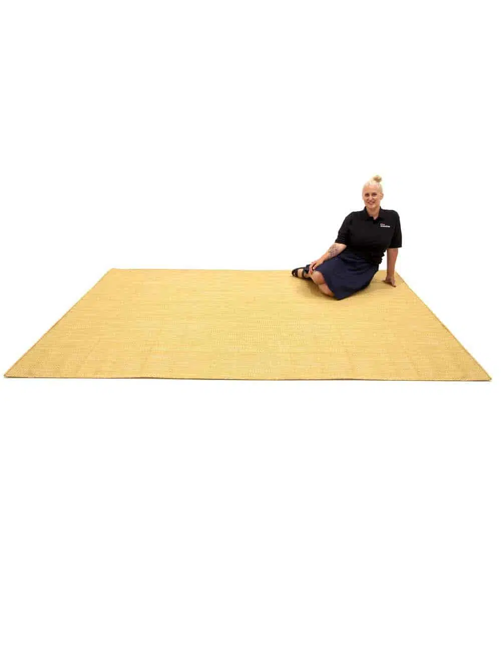 SN9734_Outdoor rug- Yellow 200 x 290cm _event_prop_hire_EPH_creative9_optimised