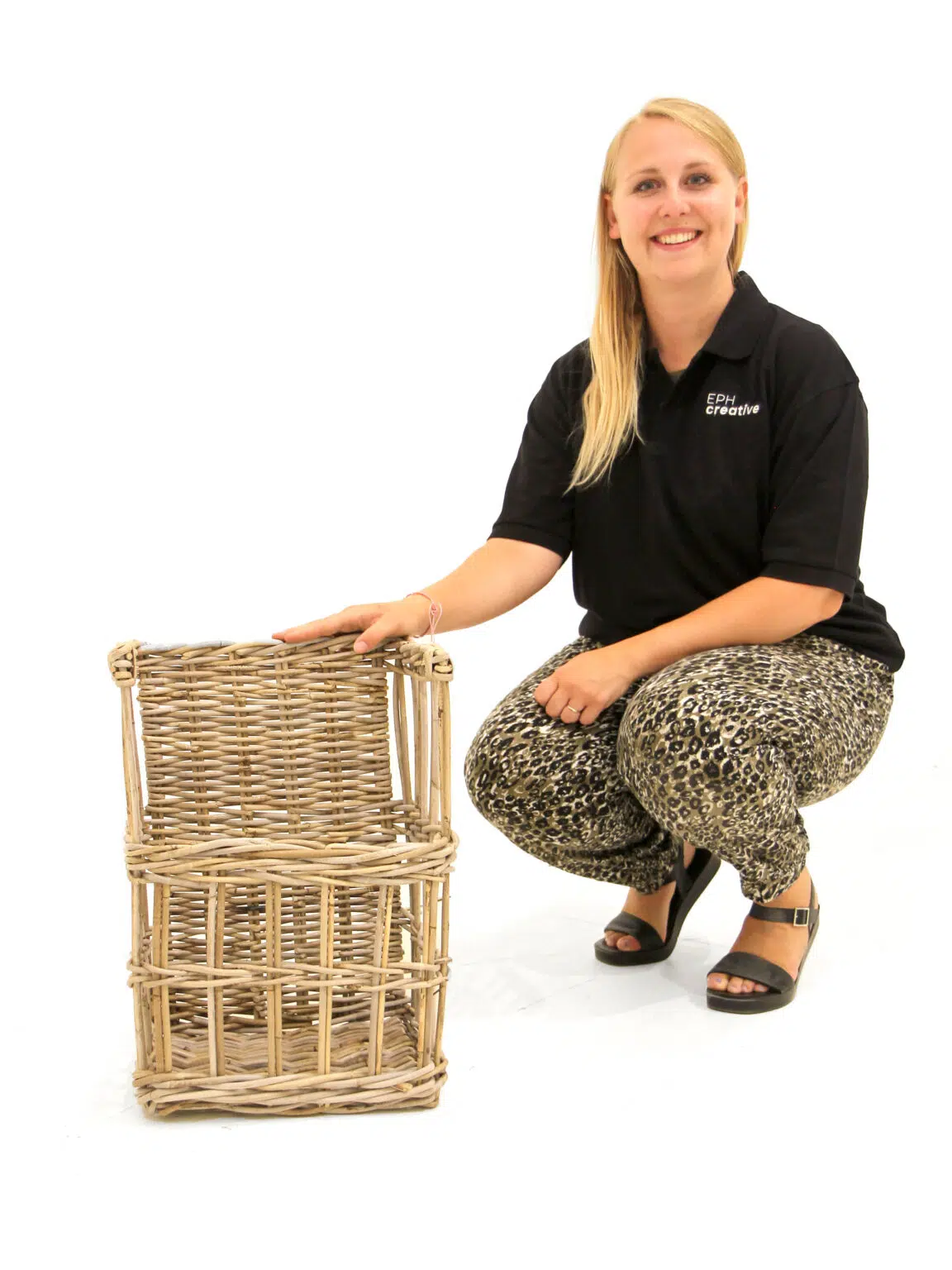 SN9787_Rectangle open weave bread basket_event_prop_hire_EPH_creative4