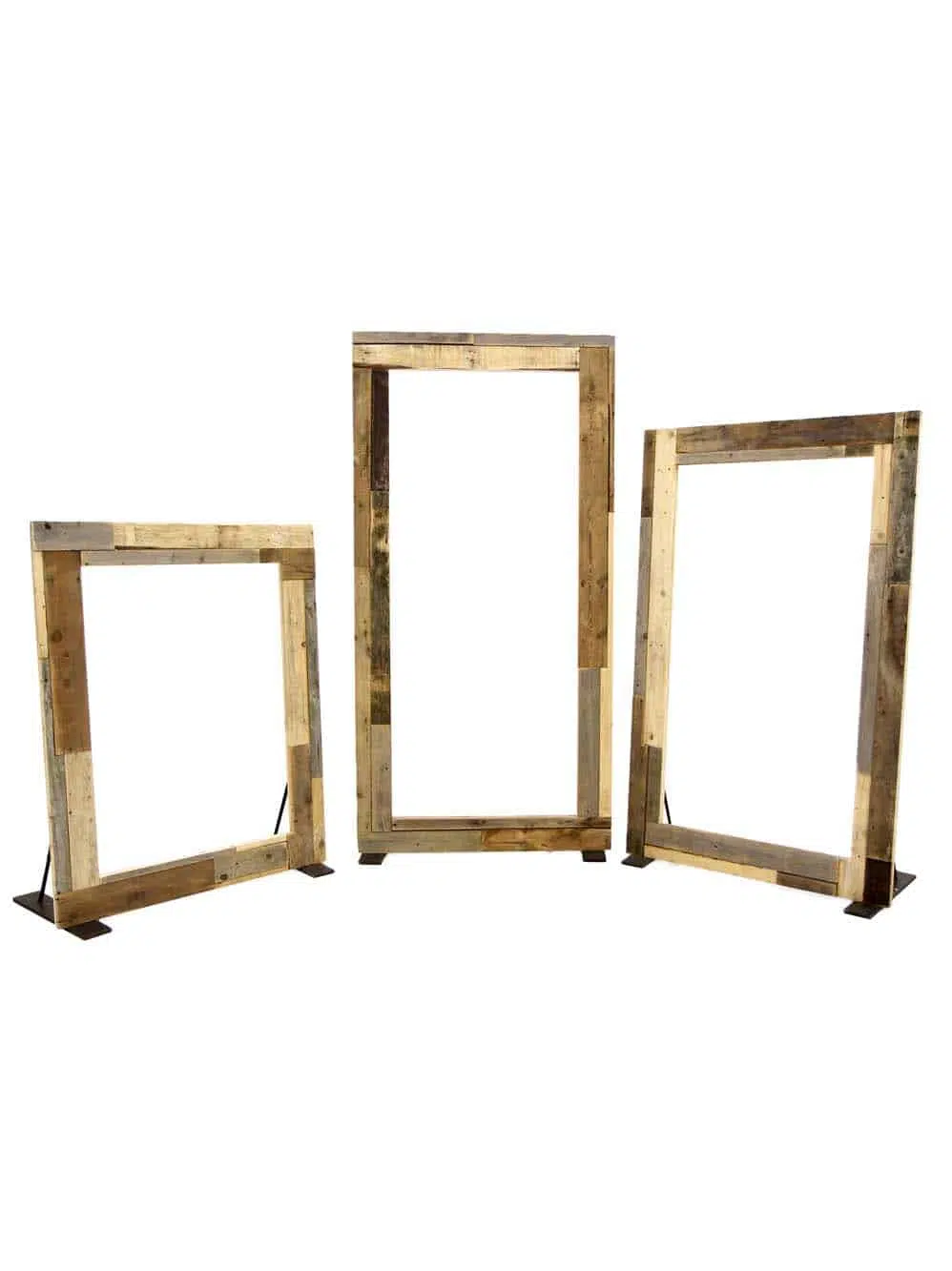 SN10321_Small, Medium and Large Rustic Pallet Photo Frames_event_prop_hire_EPH_Creative_366_optimised (1)