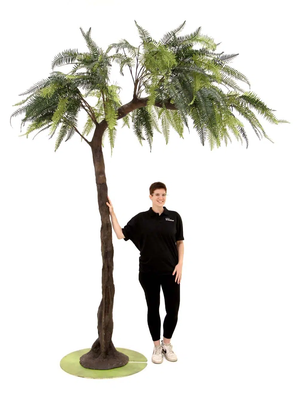 SN10146_Fern Half Arch tree_event_prop_hire_EPH_creative_314_optimised