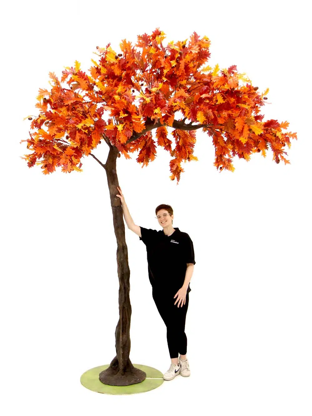 SN10149_Autumn Oak Half Arch tree_event_prop_hire_EPH_creative_259_optimised