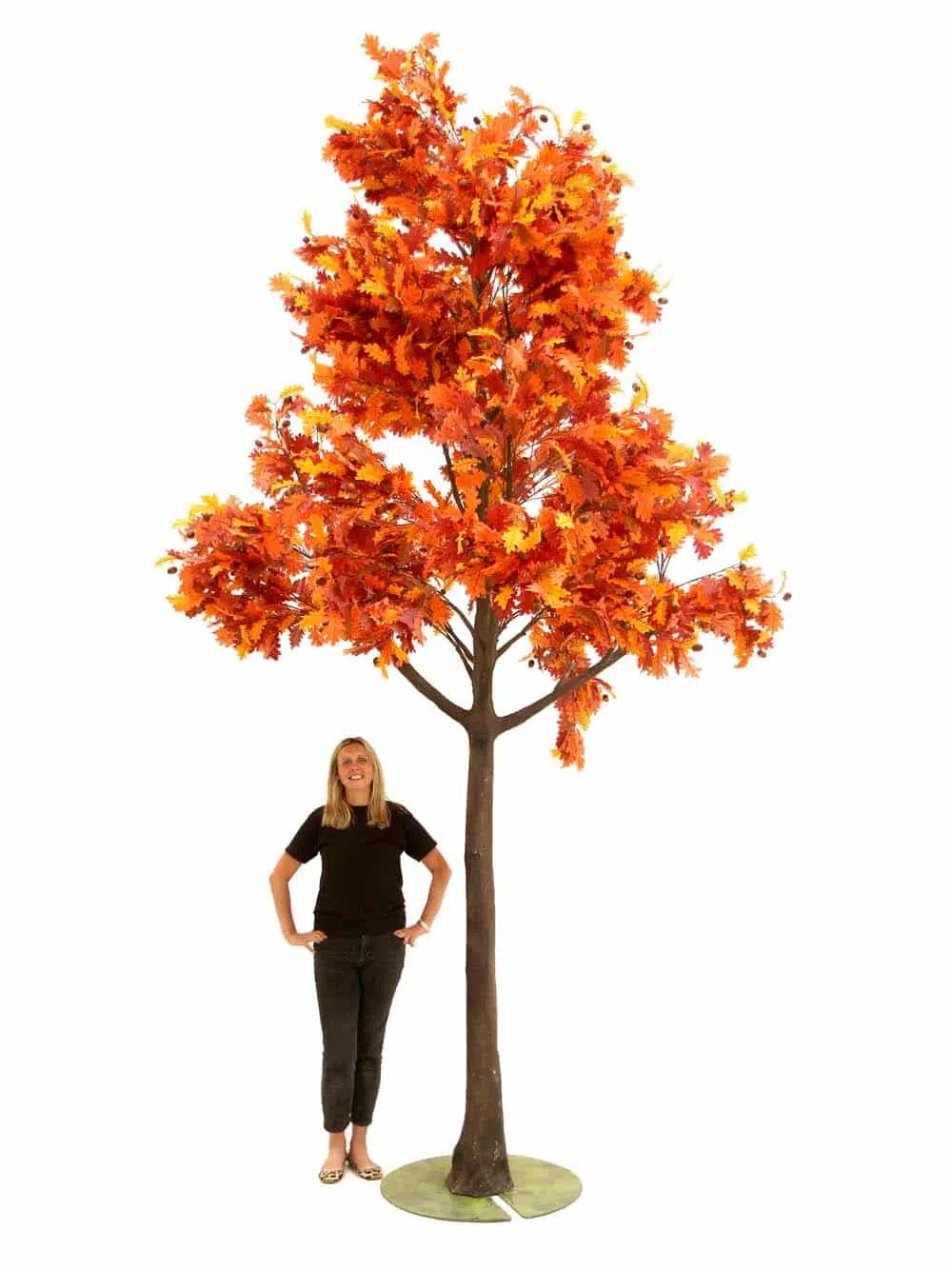 SN10160_Autumn Oak - Giant Tree (5m)_event_prop_hire_EPH_Creative_97_optimised