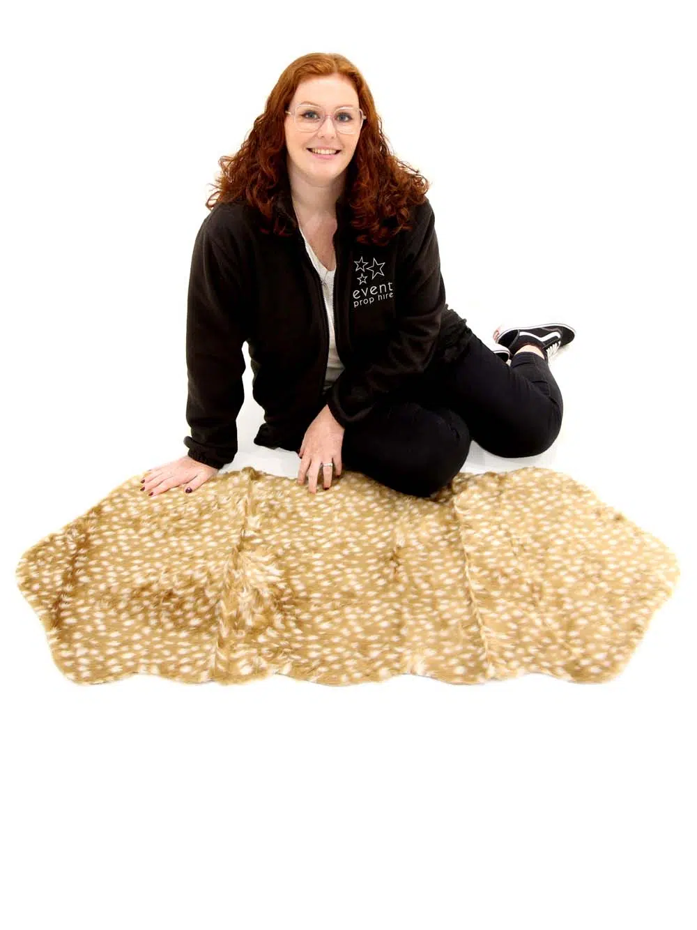 SN10316 _Faux Fur Rug - Deer_event_prop_hire_EPH_Creative_8_optimised