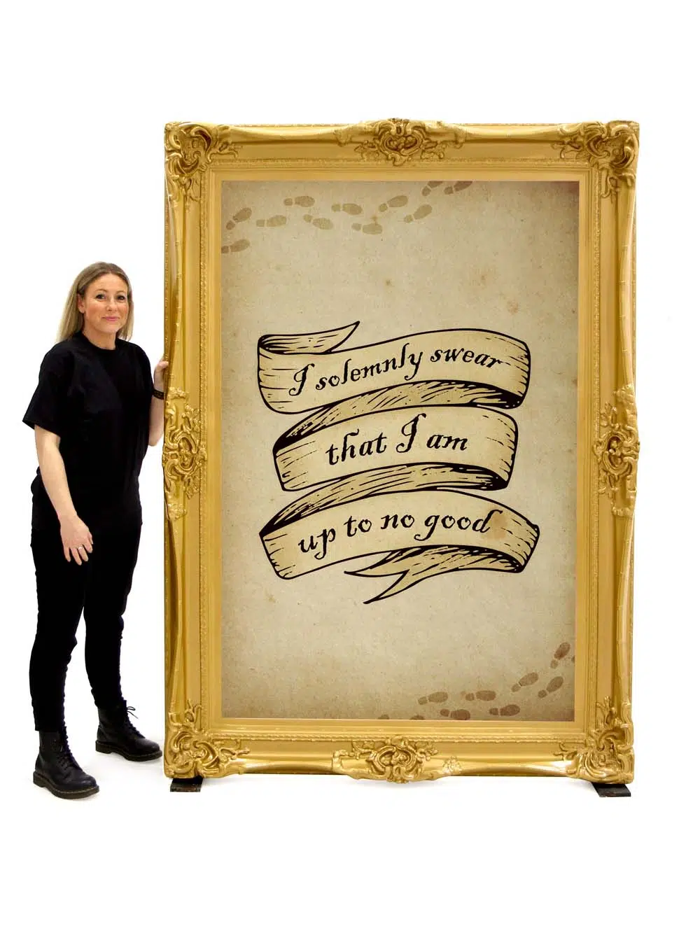 SN10563_Mischief Managed - Giant Gold Frame_event_prop_hire_EPH_Creative_014_optimised