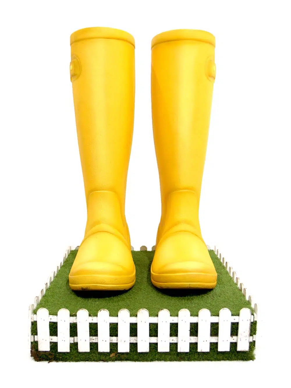 SN10621_Giant Welly Boots on Plinth - Yellow_event_prop_hire_EPH_Creative_3_optimised