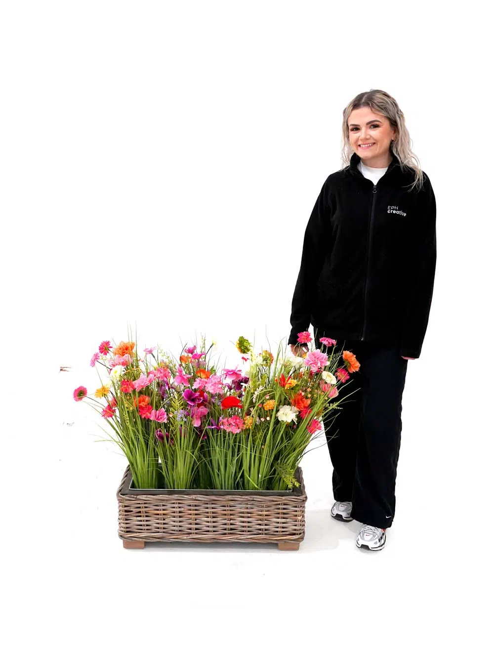 SN10643 _Wildflowers in Wicker Trough - Medium - Warm Colours_event_prop_hire_EPH_Creative_016 copy _optimised
