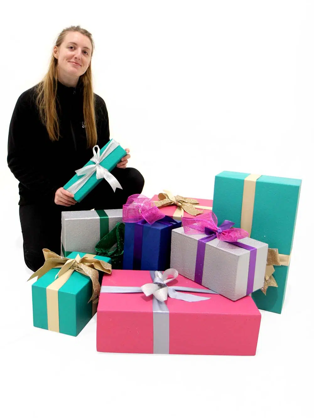 SN10722_Bright Christmas Presents - Set of 8_event_prop_hire_EPH_Creative_9_optimised