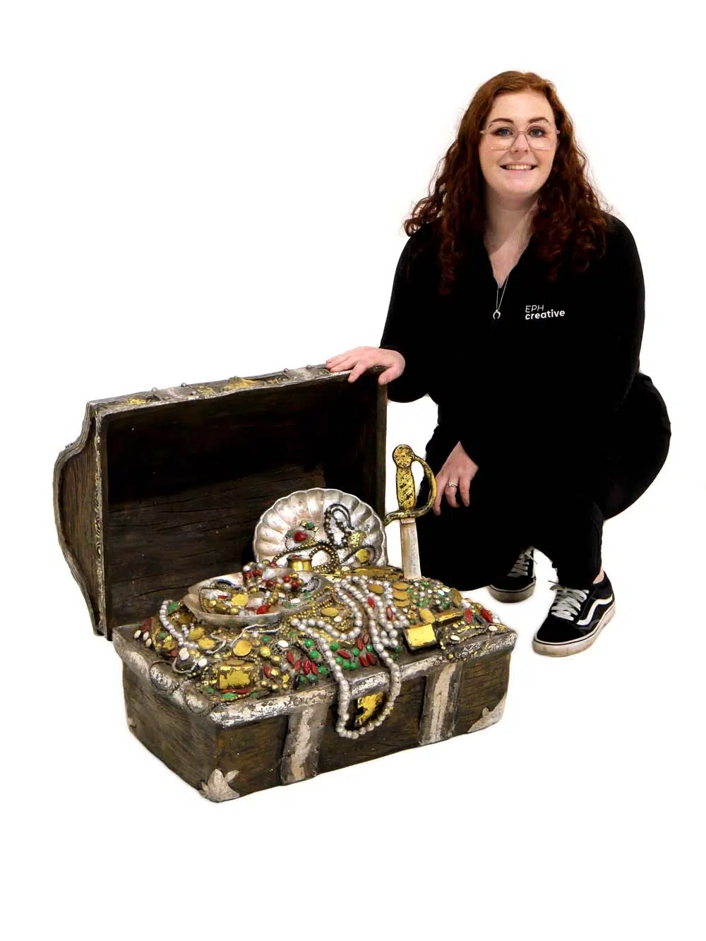 SN10098_Pirate Treasure Chest Open_event_prop_hire_EPH_Creative_4_optimised