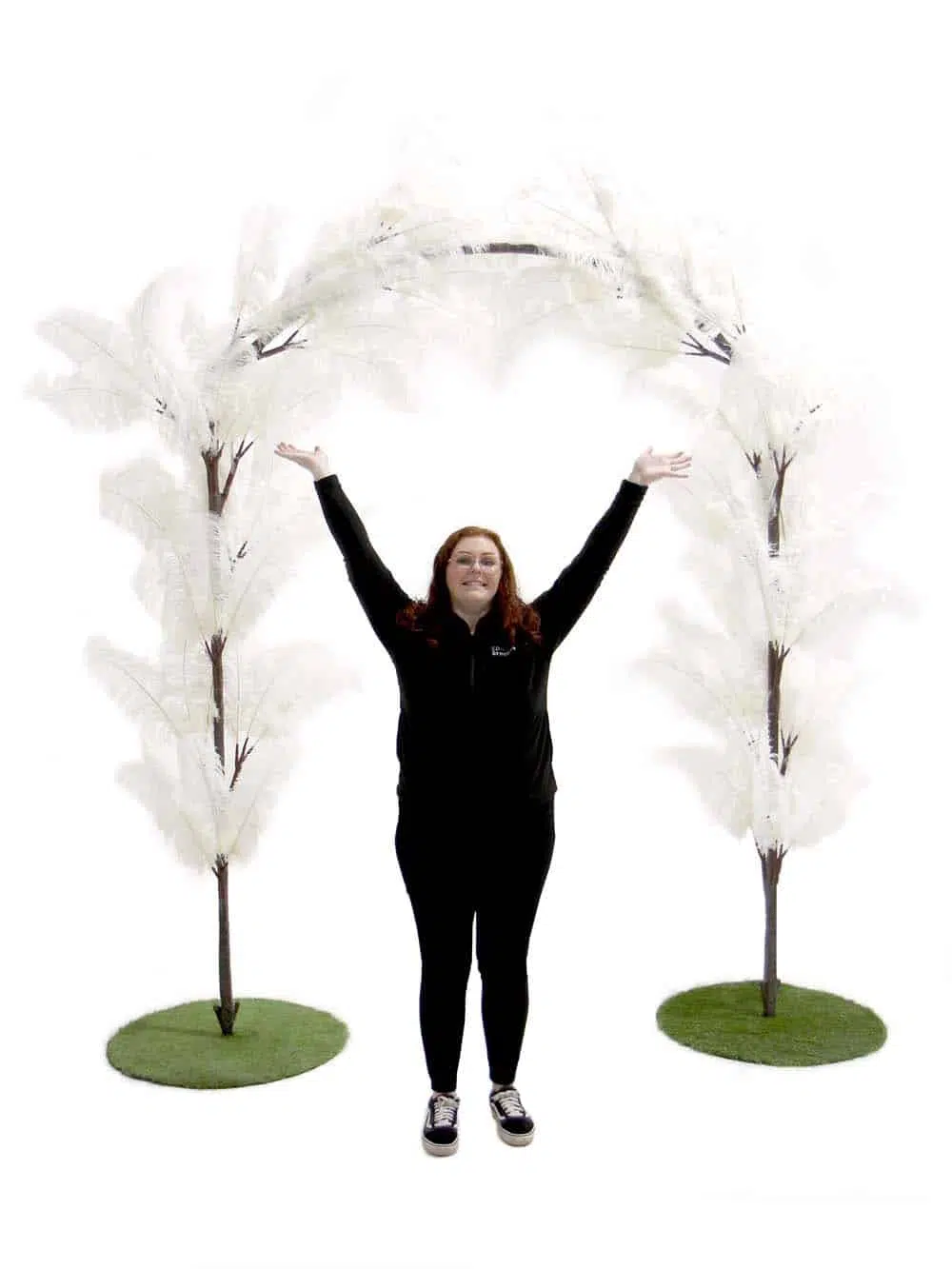 SN11049_Interchangeable Archway - Ivory Feather (2.8m)_event_prop_hire_EPH_Creative_1_optimised