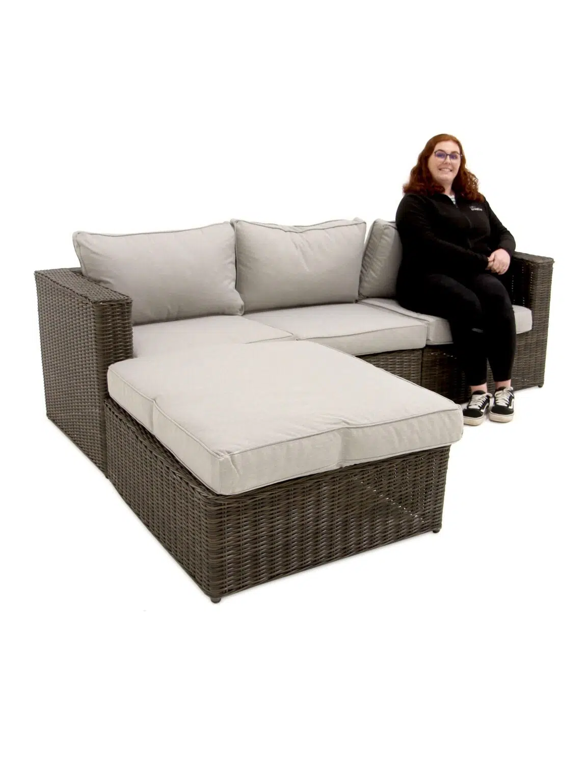 SN11689_Rattan Chaise Sofa - Style 2_event_prop_hire_EPH_Creative_8 (1)_optimised