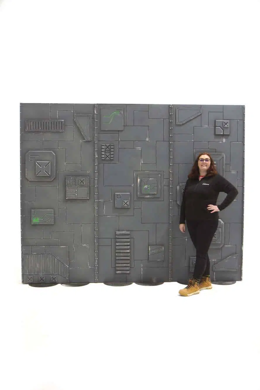 SN11991_Sci-Fi Metal Effect Modular Wall Backdrop #1 - Small__07466_optimised