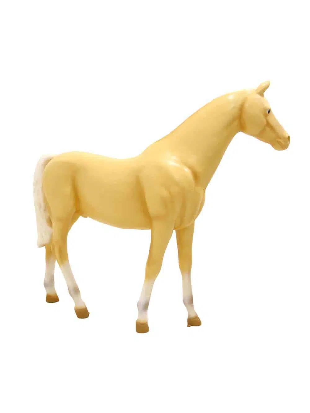 SN12981_Life-Size Palomino Horse_event_prop_hire_EPH_Creative_019_optimised