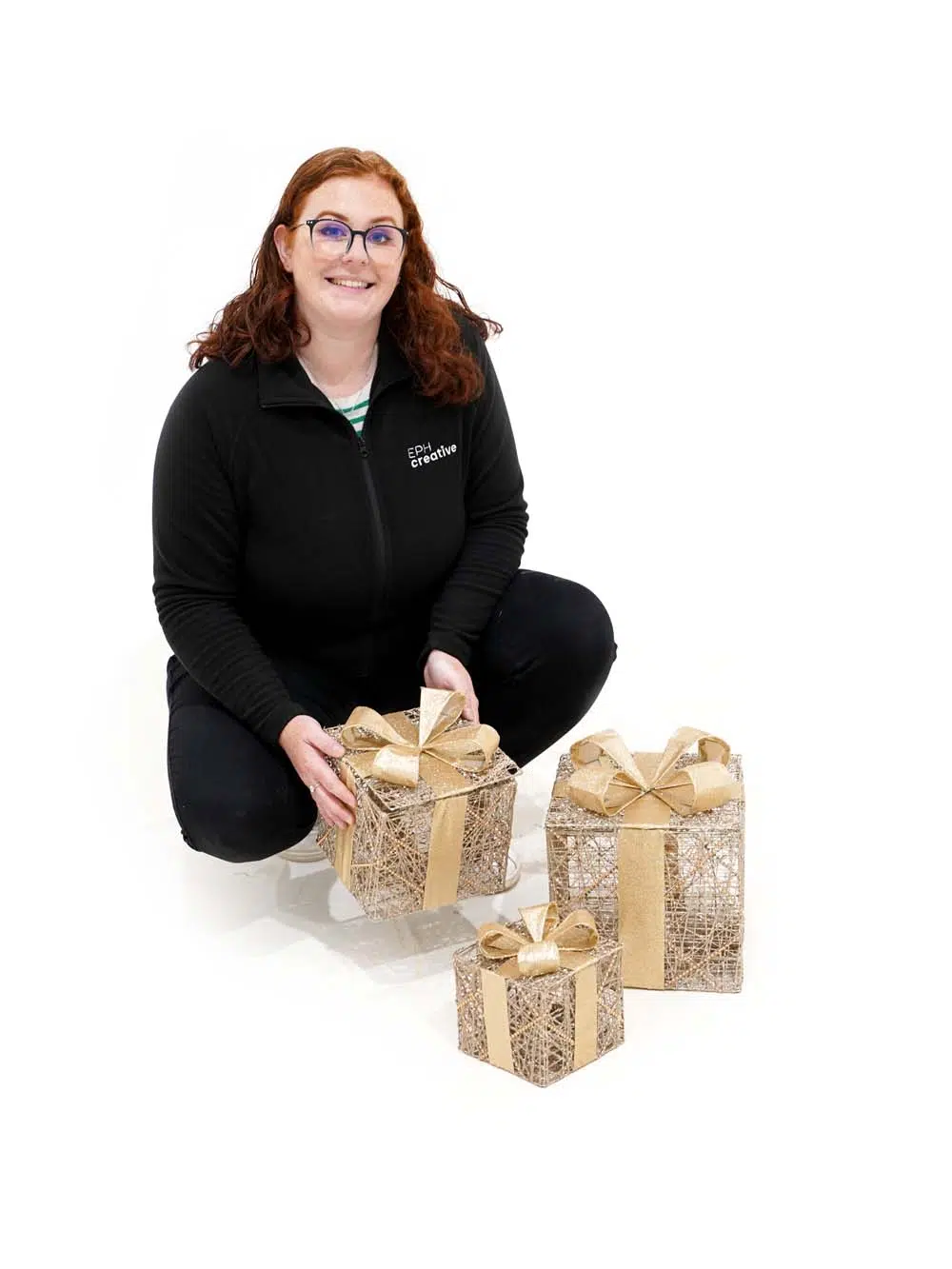 SN13177_Sparkly Gold Presents - Set of 3_event_prop_hire_EPH_Creative_415. optimised
