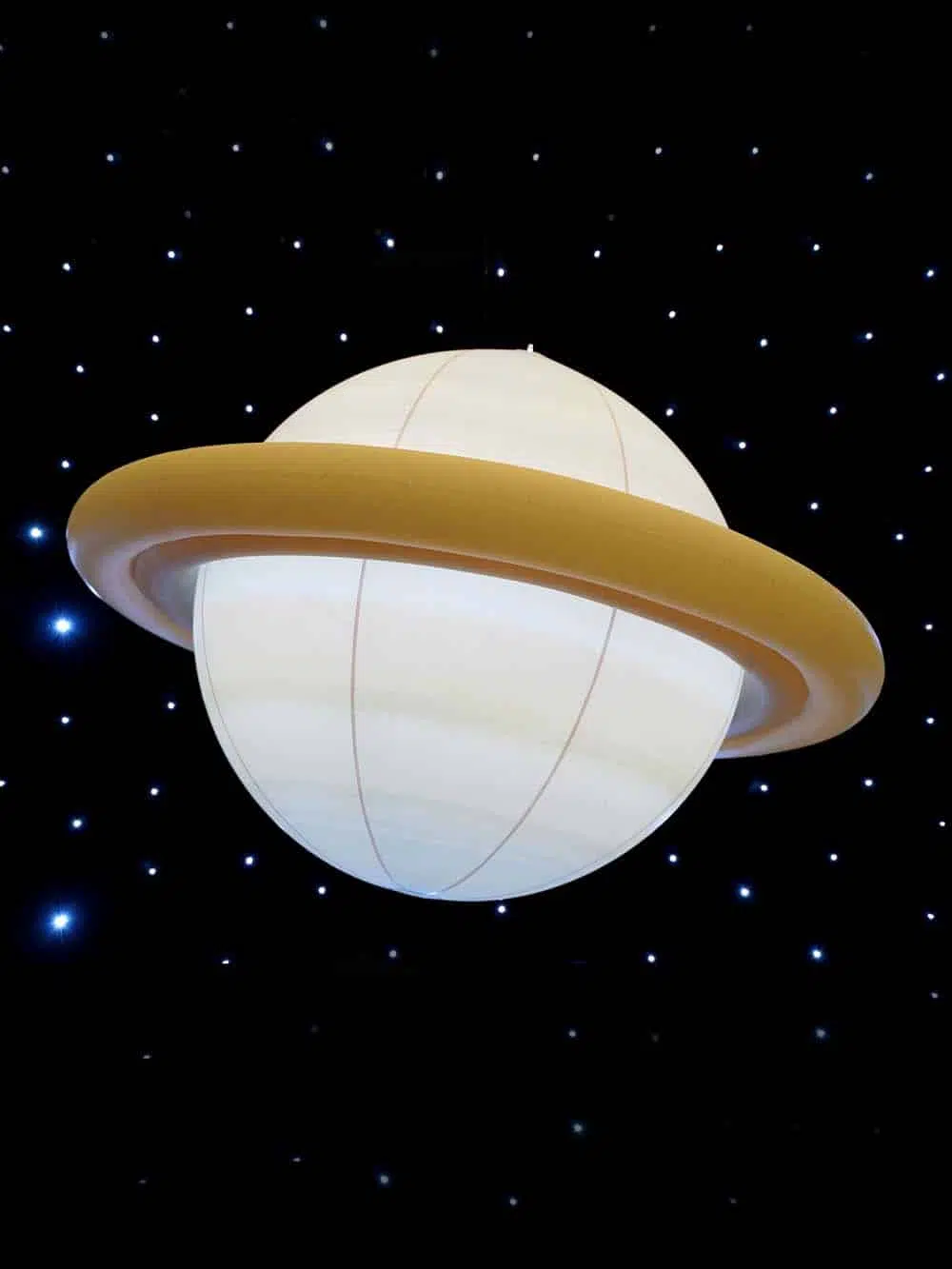 SN13083 _Giant Inflatable Planet - Saturn_event_prop_hire_EPH_Creative_223_optimised