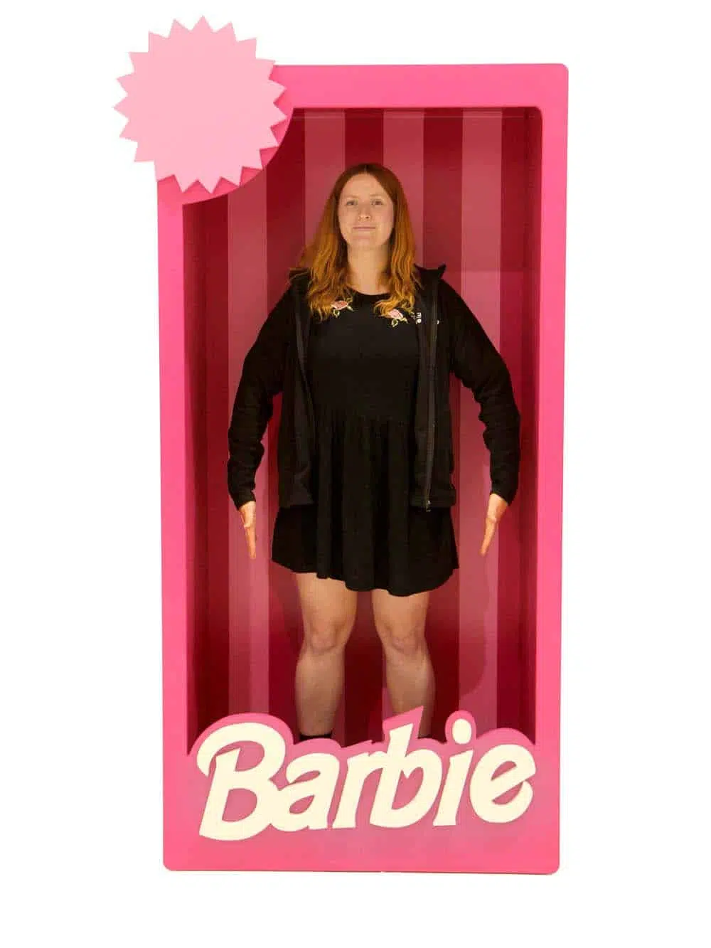 SN13166_Giant Doll Box_event_prop_hire_EPH_Creative_184
