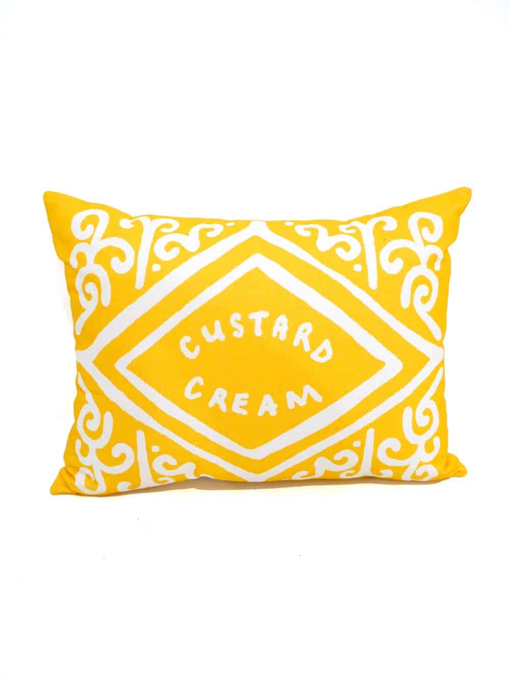SN13585 _Custard Cream Biscuit Cushion_event_prop_hire_EPH_Creative_184. _optimised