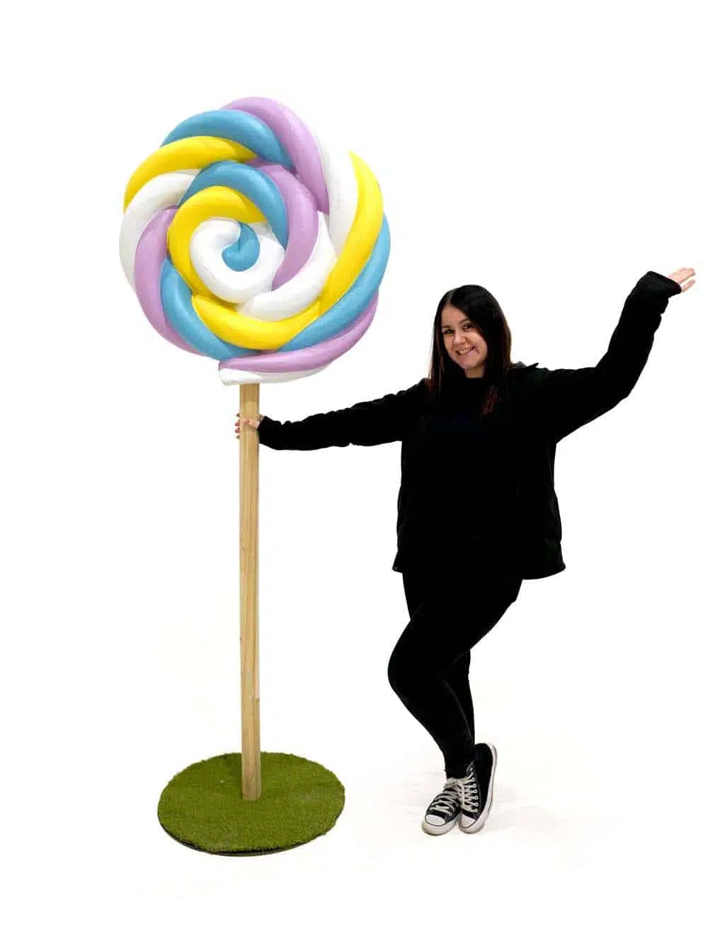 SN13645_Round Twisted Lollipop - Multicolour - 85cm_event_prop_hire_EPH_Creative_167. _optimised