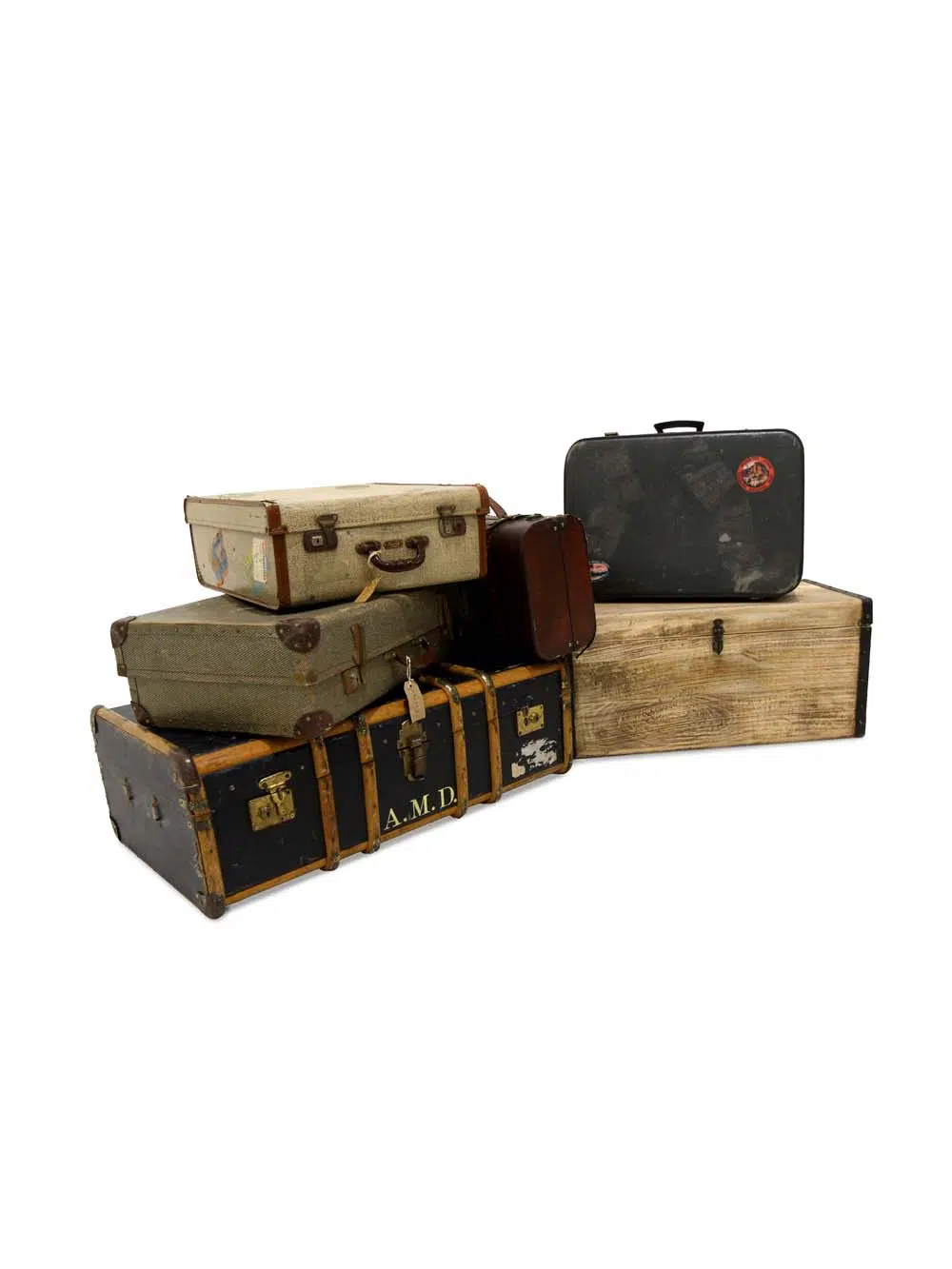 SN13695 _Après Ski Styling Package - Luggage_event_prop_hire_EPH_Creative_350 _optimised