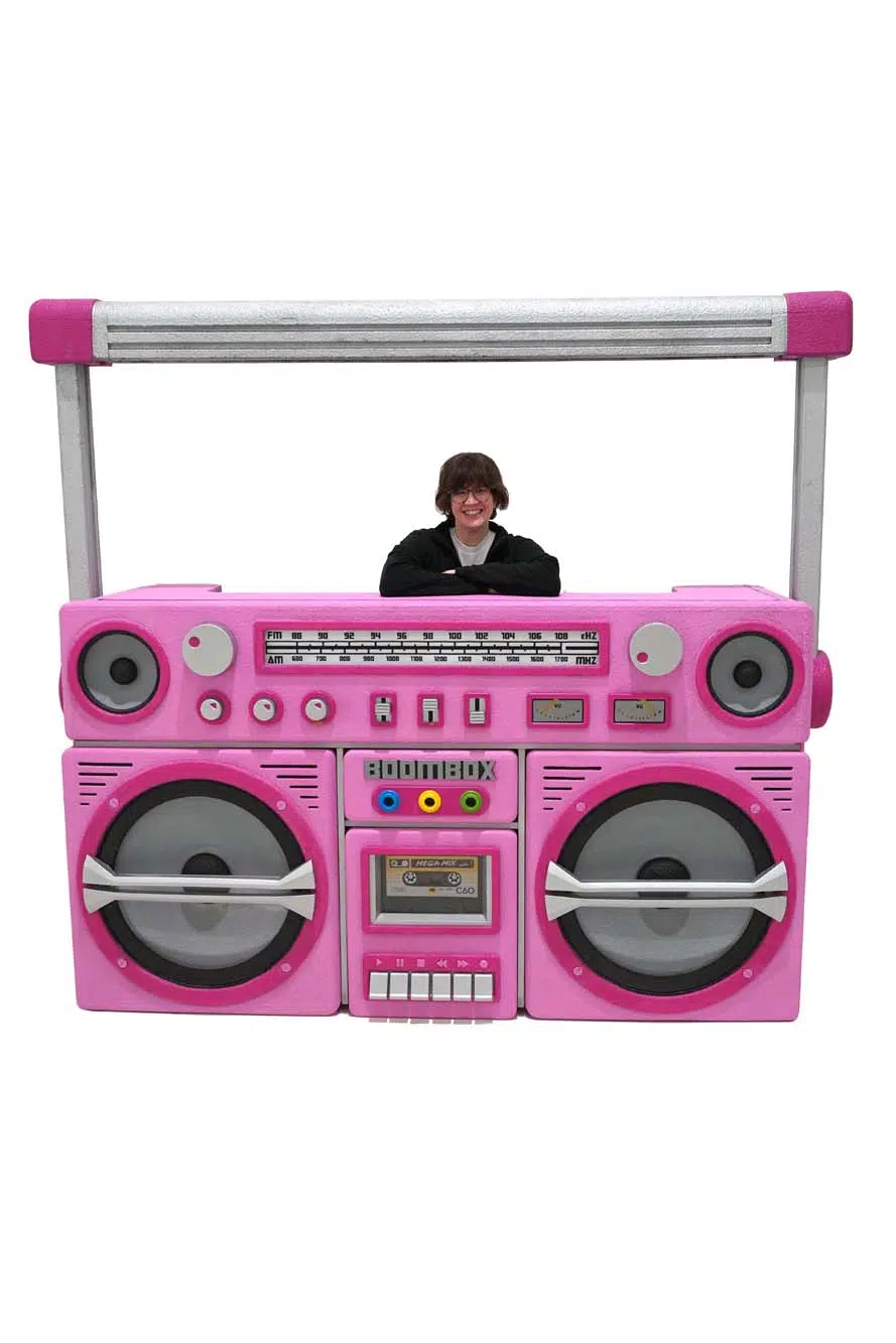 SN13746 _Giant Boombox (With Lights) - Pink_event_prop_hire_EPH_Creative_012 _optimised