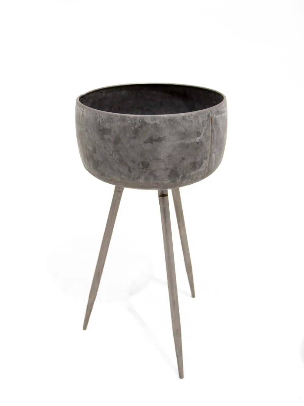 SN11560 _Hammered Bowl Planter with Legs - Large_event_prop_hire_EPH_Creative_9 _optimised