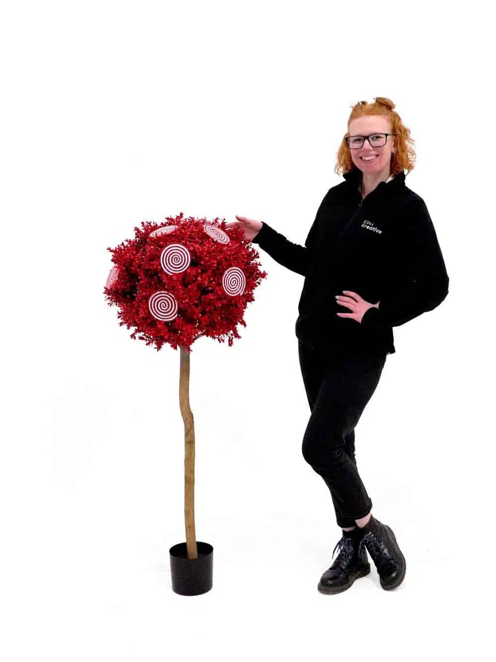 SN13893 _Candy Topiary Ball Tree - Red - 1 (8). _optimised