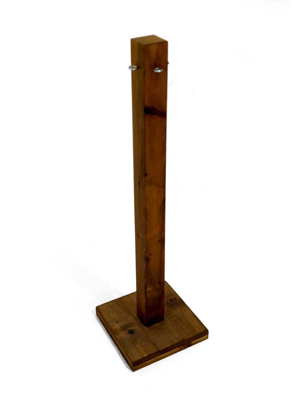 SN13909_Rustic Wooden Stanchion_event_prop_hire_EPH_Creative_299 _optimised