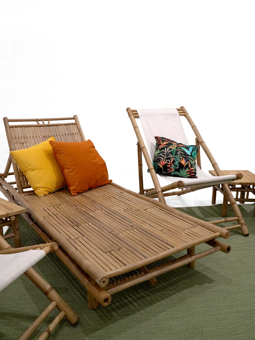 SN14087 _Tropical Beach - Lounge Set_event_prop_hire_EPH_Creative_3 _optimised