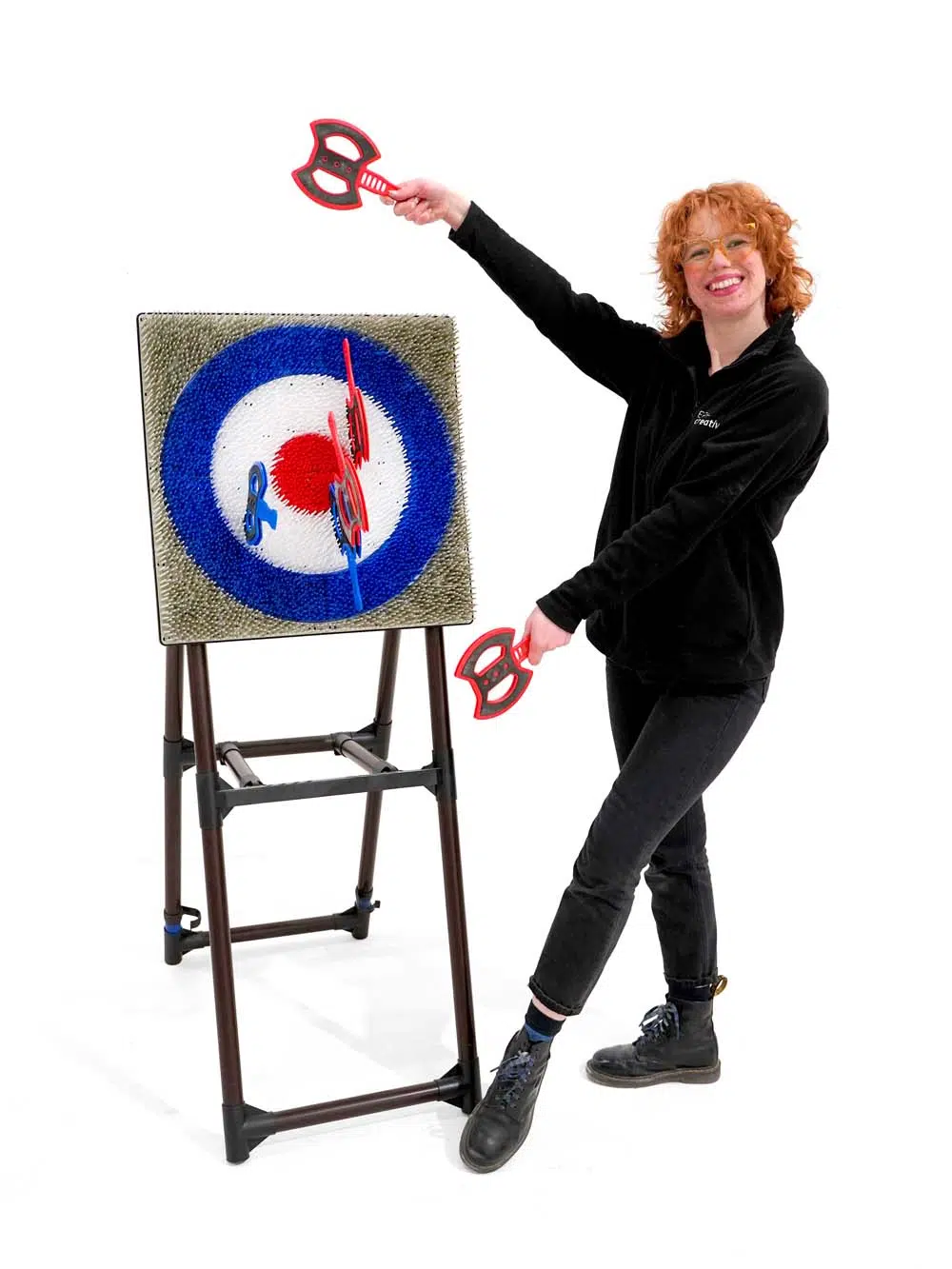 SN13573 _Axe Throwing Game_event_prop_hire_EPH_Creative_252 _optimised