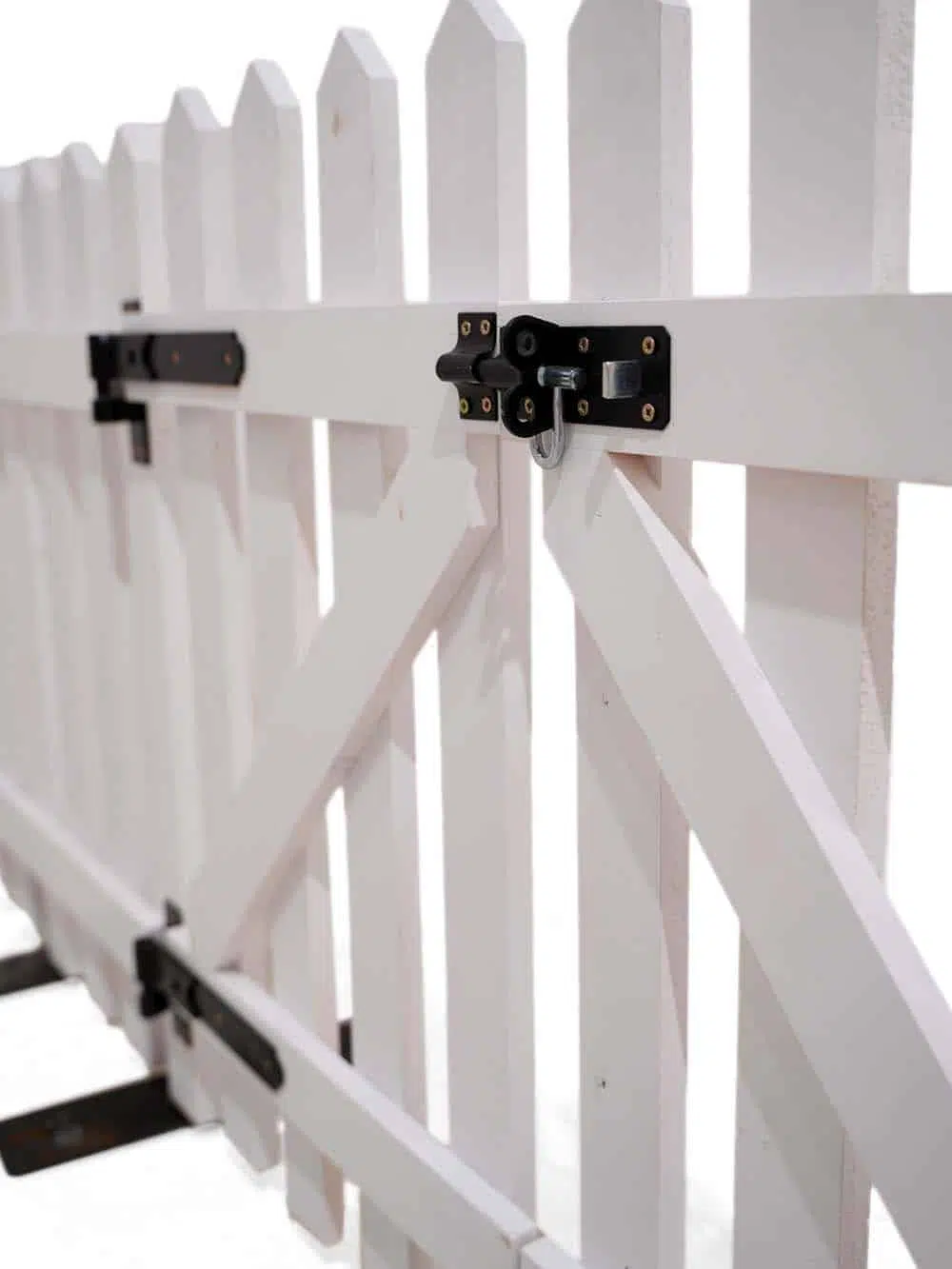 SN14058 _White Picket Fence Gate - 2. (4) copy _optimised