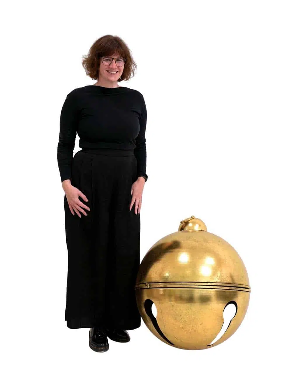 SN13962-_Giant-Gold-Bell_event_prop_hire_EPH_Creative_020-copy-_optimised