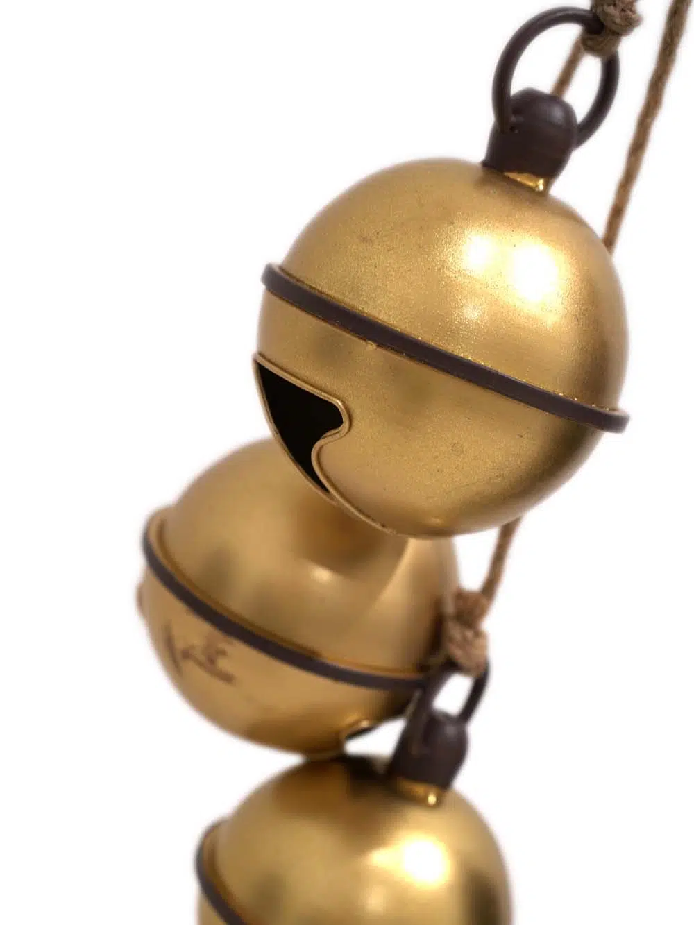 SN13992-_Gold-Bell-Cluster-of-3_event_prop_hire_EPH_Creative_254-copy-_optimised