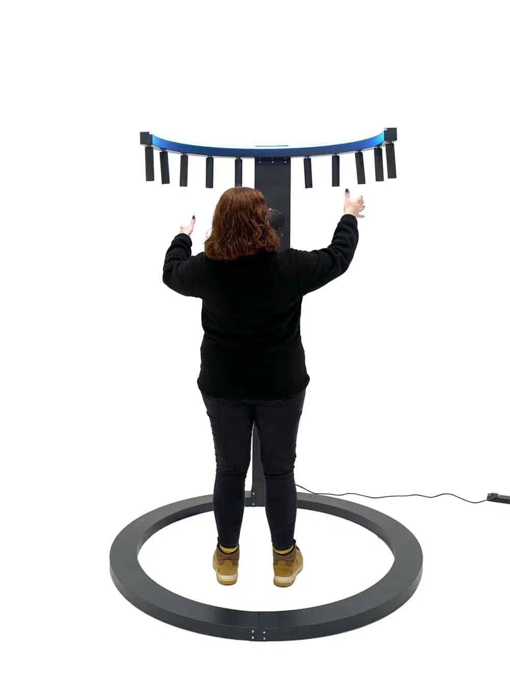 SN14334-_Reaction-Ring-Catch-It-Game-Black_event_prop_hire_EPH_Creative_024-copy-_optimised