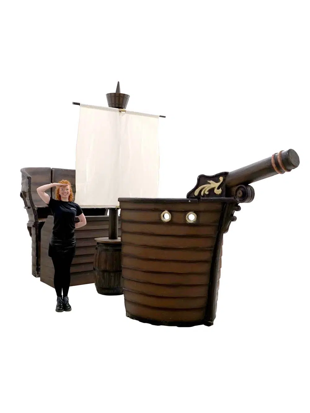 SN14551-_Pirate-Galleon-Light-Sail_event_prop_hire_EPH_Creative_480-_optimised