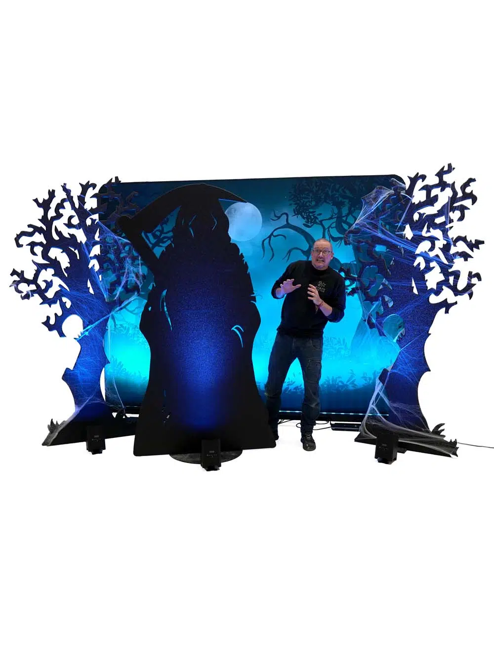 SN14714-_Halloween-Backdrop-Photo-Op-Grim-Reaper_event_prop_hire_EPH_Creative_111-copy-_high_res-_optimised