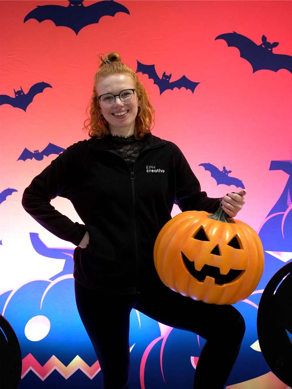 SN14718-_Halloween-Backdrop-Photo-Op-Pumpkins_event_prop_hire_EPH_Creative_324-copy-_optimised