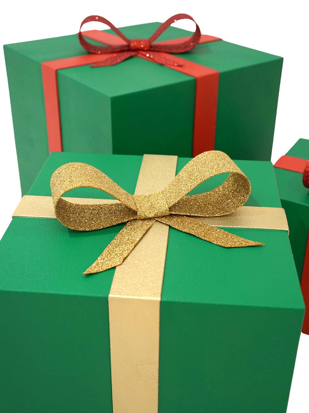 SN14823-_Giant-Presents-Traditional-Green-Set-of-3_event_prop_hire_EPH_Creative_268-copy-_optimised