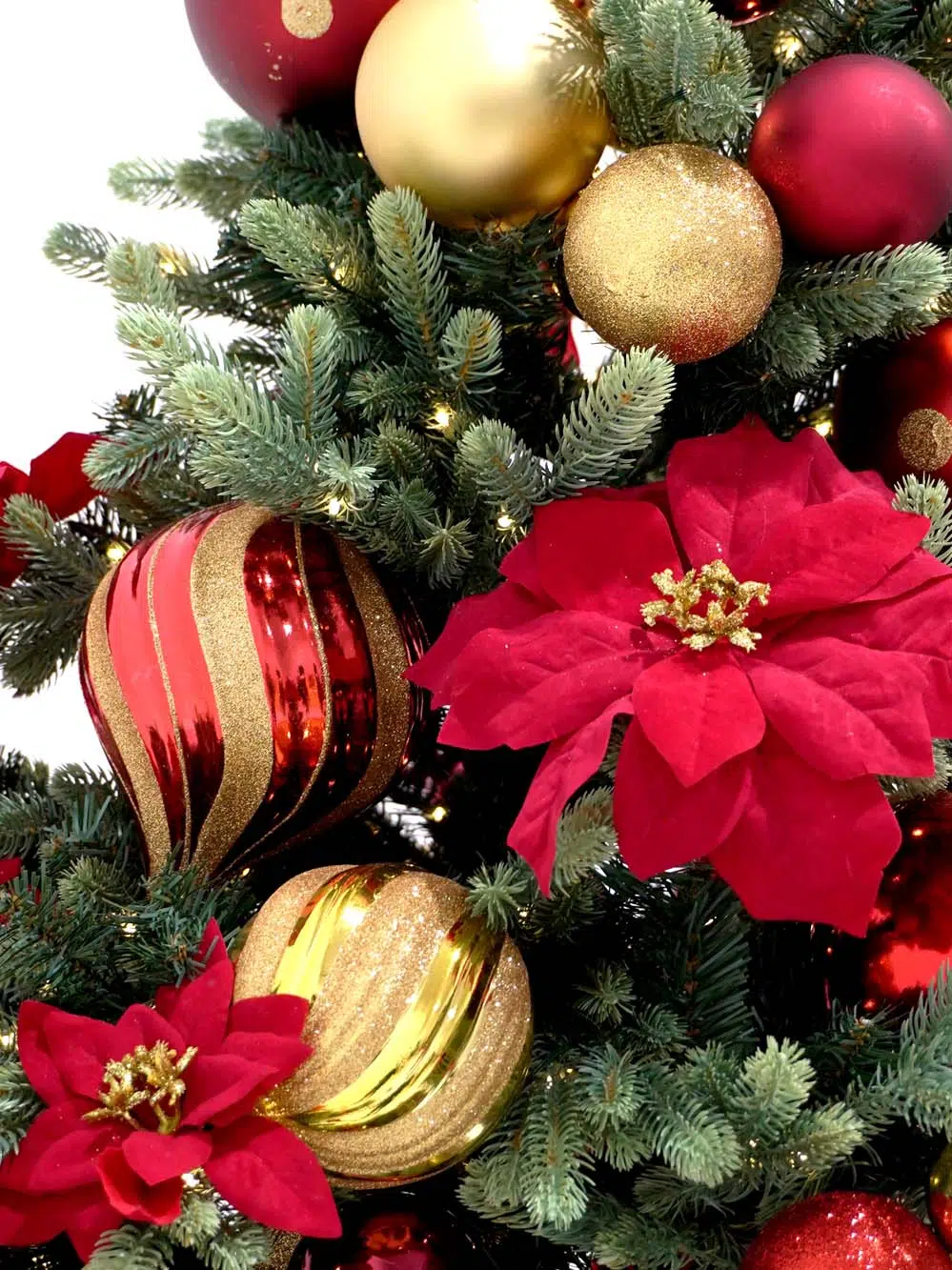 SN14849-_Indoor-Prelit-Dressed-Christmas-Tree-1.8m-Traditional-Christmas-Luxe_event_prop_hire_EPH_Creative_156-_optimised