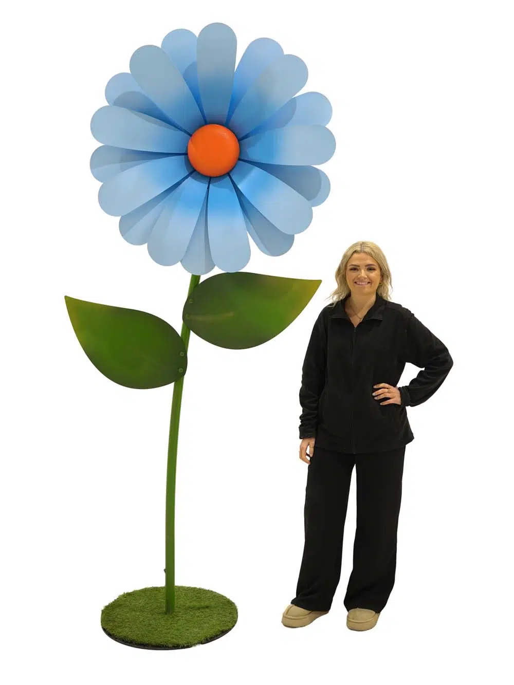 SN14757-_Giant-Flower-2.5m-Blue_event_prop_hire_EPH_Creative_251-copy-_optimised