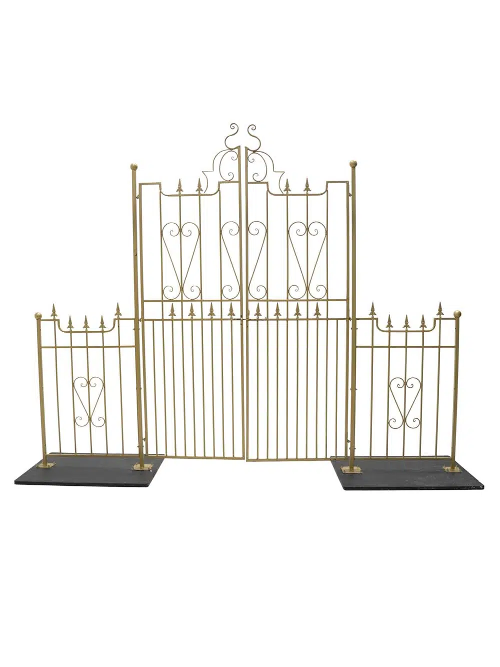 SN14986-_Ornate-Gates-Gold_event_prop_hire_EPH_Creative_183-copy-_optimised